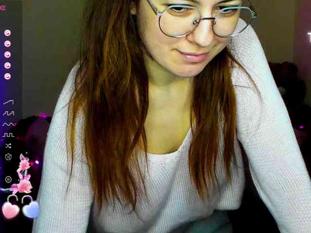 AminaBeatris13 webcam