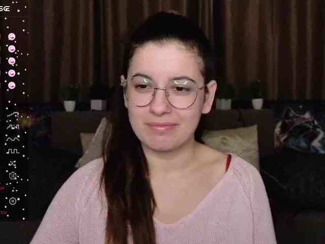 AminaBeatris13 webcam