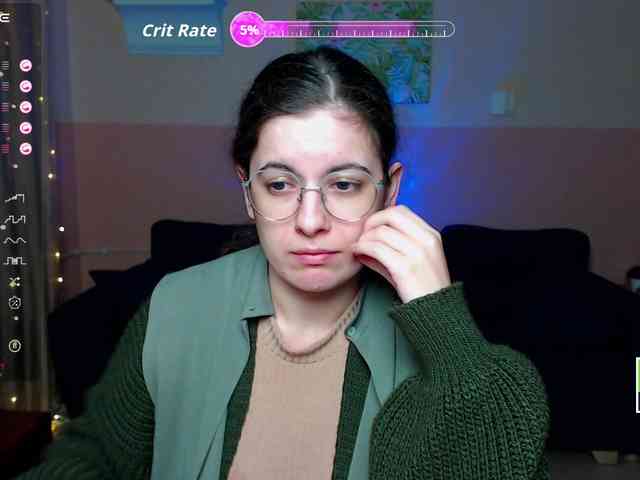 AminaBeatris13 webcam