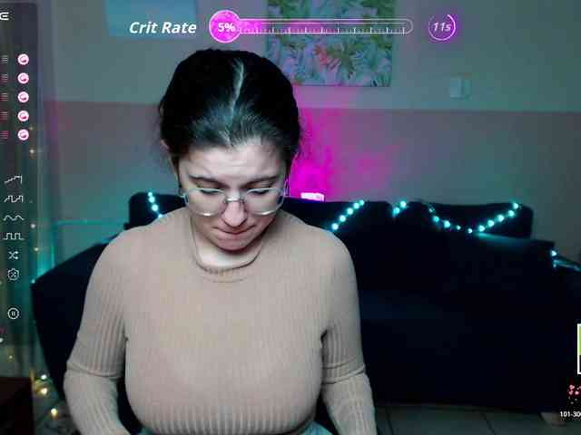 AminaBeatris13 webcam