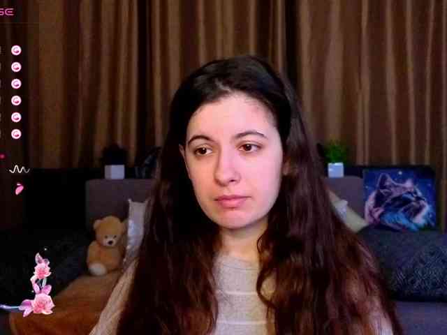 AminaBeatris13 webcam