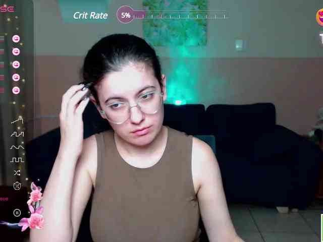 AminaBeatris13 webcam