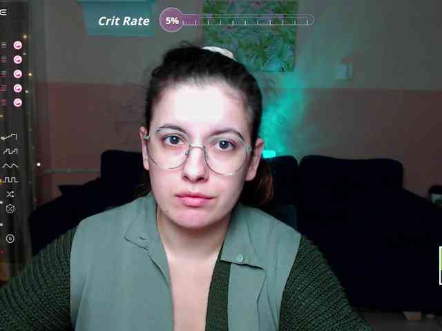 AminaBeatris13 webcam