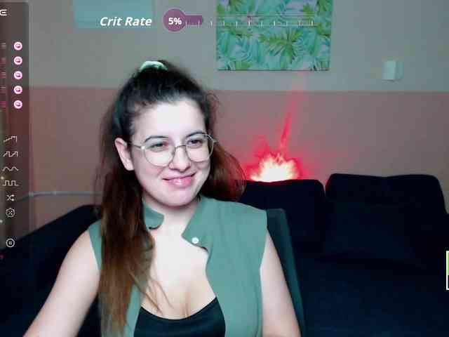 AminaBeatris13 webcam