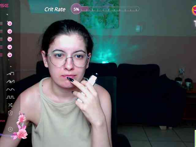 AminaBeatris13 webcam