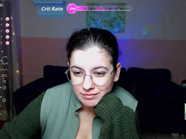 AminaBeatris13 webcam