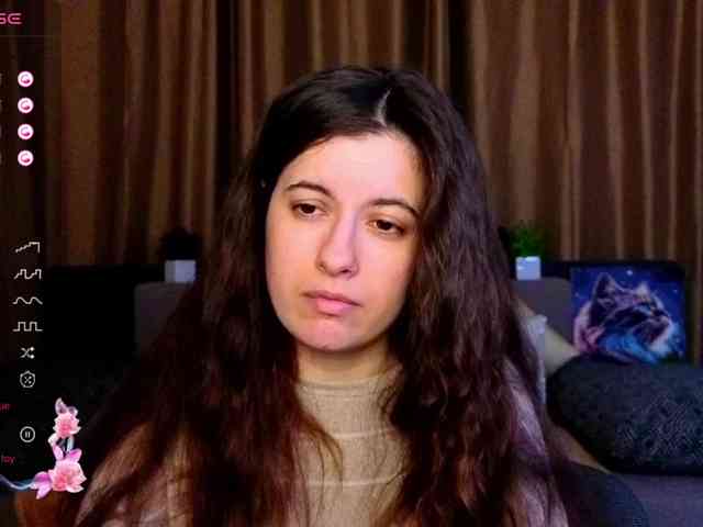 AminaBeatris13 webcam