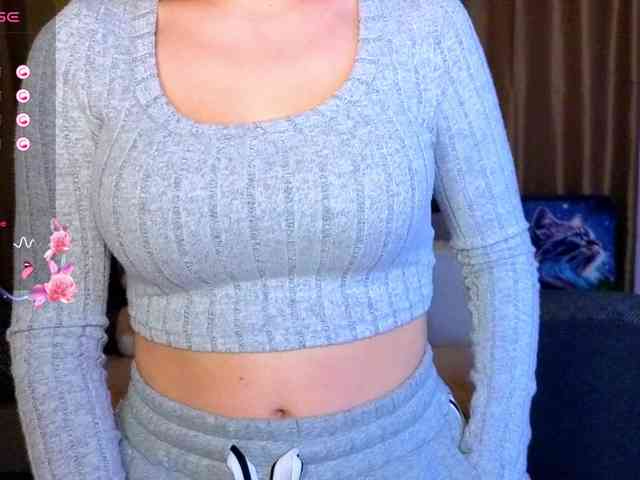 AminaBeatris13 webcam