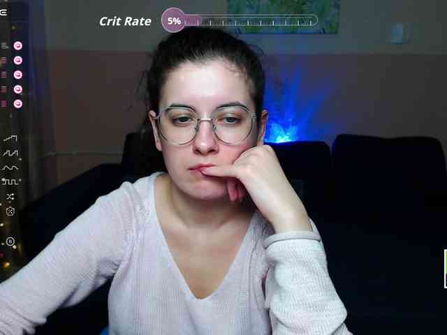 AminaBeatris13 webcam