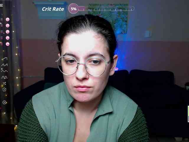 AminaBeatris13 webcam
