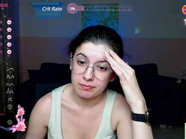 AminaBeatris13 webcam