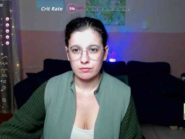 AminaBeatris13 webcam