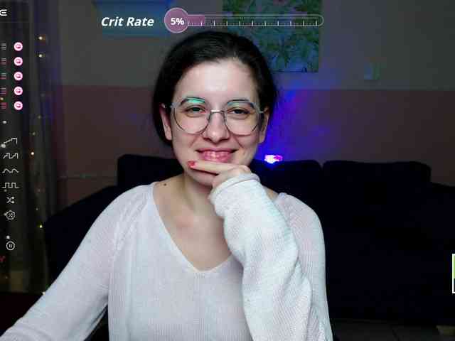 AminaBeatris13 webcam