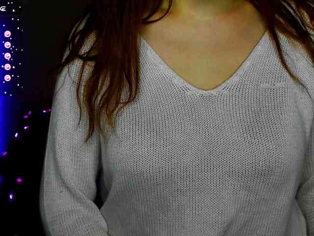 AminaBeatris13 webcam