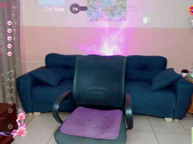 AminaBeatris13 webcam