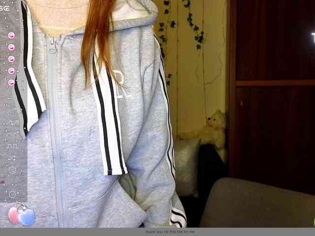 AminaBeatris13 webcam