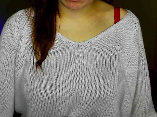 AminaBeatris13 webcam