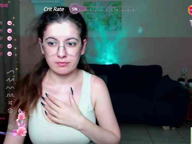 AminaBeatris13 webcam