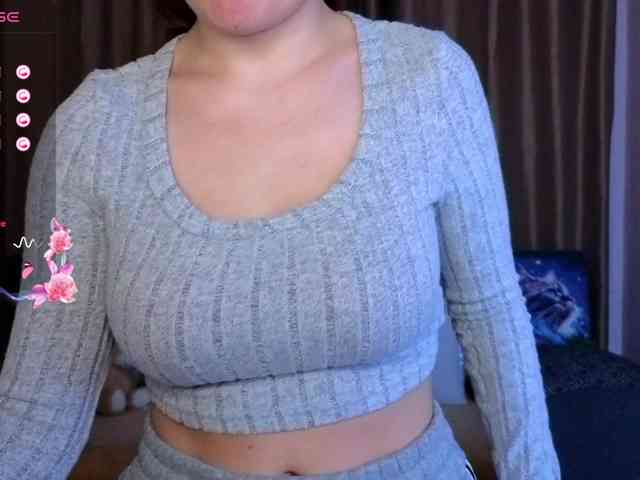 AminaBeatris13 webcam