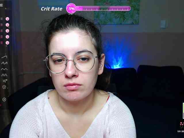 AminaBeatris13 webcam