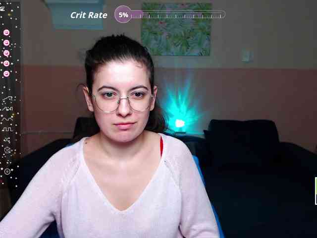 AminaBeatris13 webcam