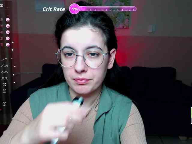 AminaBeatris13 webcam