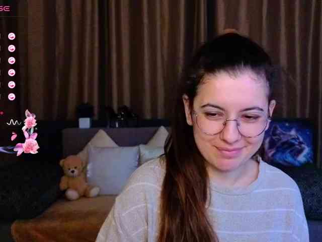 AminaBeatris13 webcam