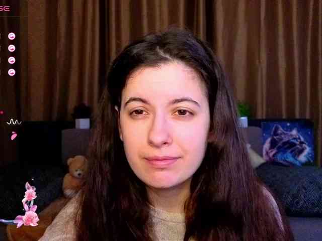 AminaBeatris13 webcam