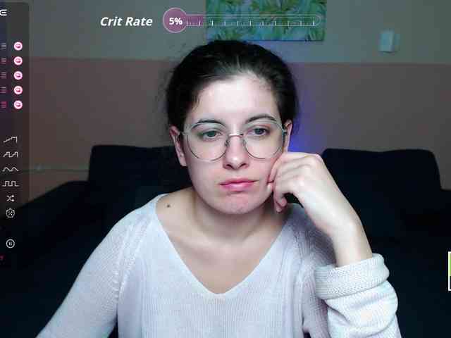 AminaBeatris13 webcam