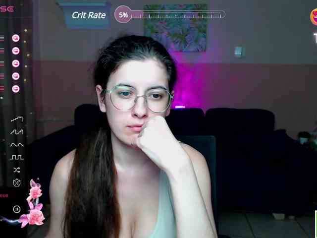 AminaBeatris13 webcam