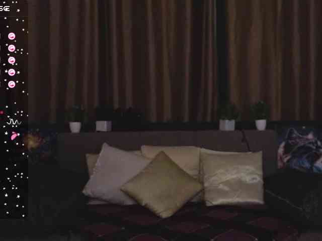 AminaBeatris13 webcam