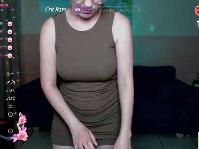 AminaBeatris13 webcam