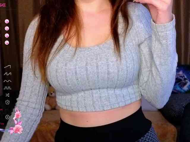 AminaBeatris13 webcam