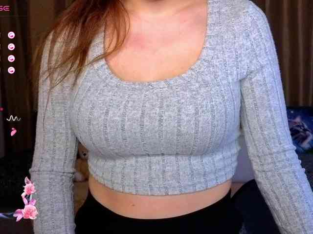 AminaBeatris13 webcam