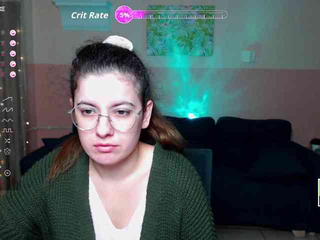 AminaBeatris13 webcam