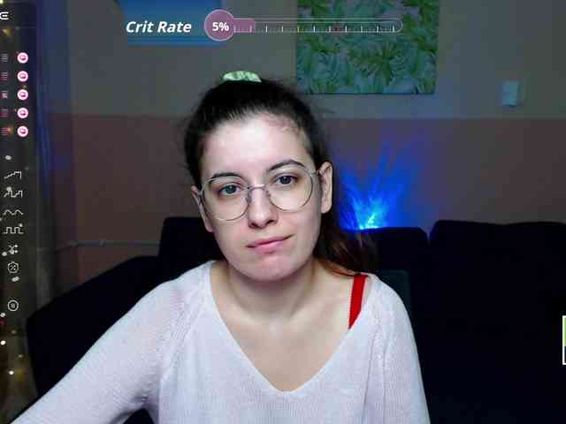 AminaBeatris13 webcam