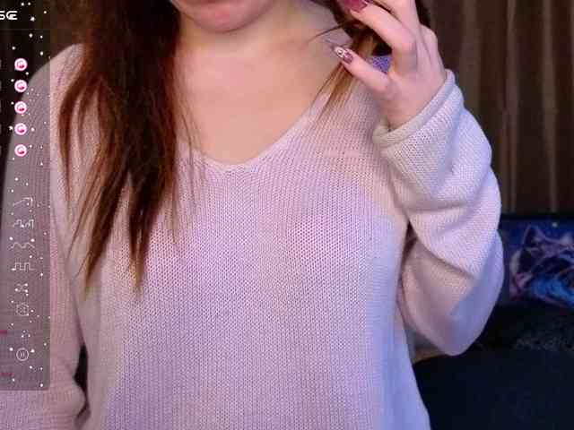 AminaBeatris13 webcam