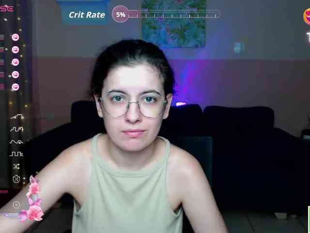 AminaBeatris13 webcam