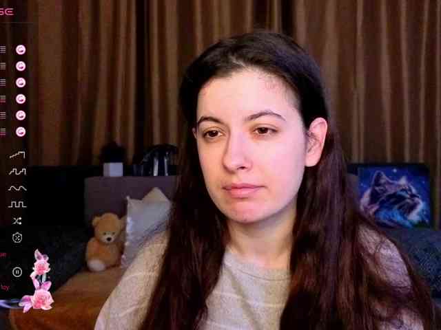 AminaBeatris13 webcam