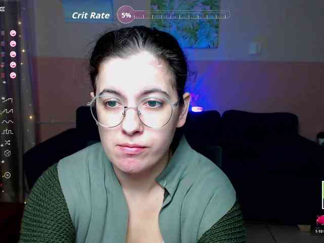 AminaBeatris13 webcam