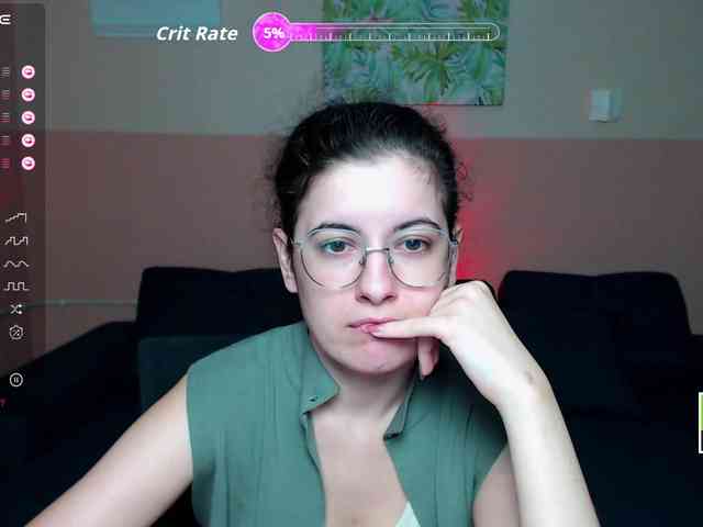 AminaBeatris13 webcam