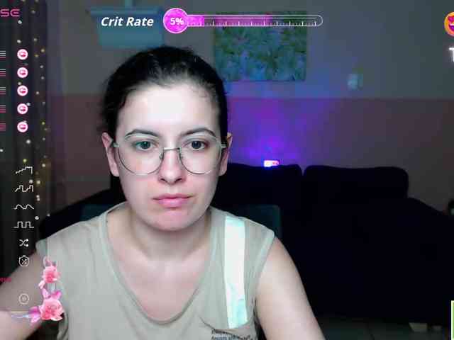 AminaBeatris13 webcam