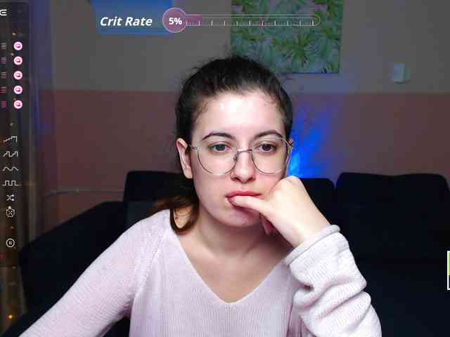 AminaBeatris13 webcam