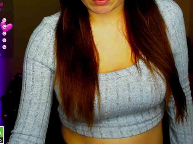 AminaBeatris13 webcam