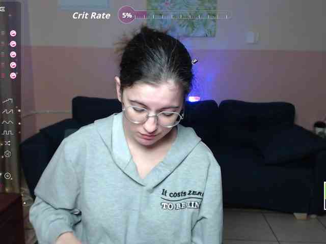 AminaBeatris13 webcam