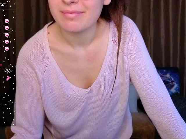 AminaBeatris13 webcam