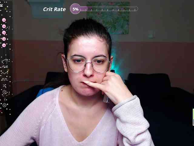 AminaBeatris13 webcam