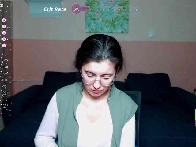 AminaBeatris13 webcam