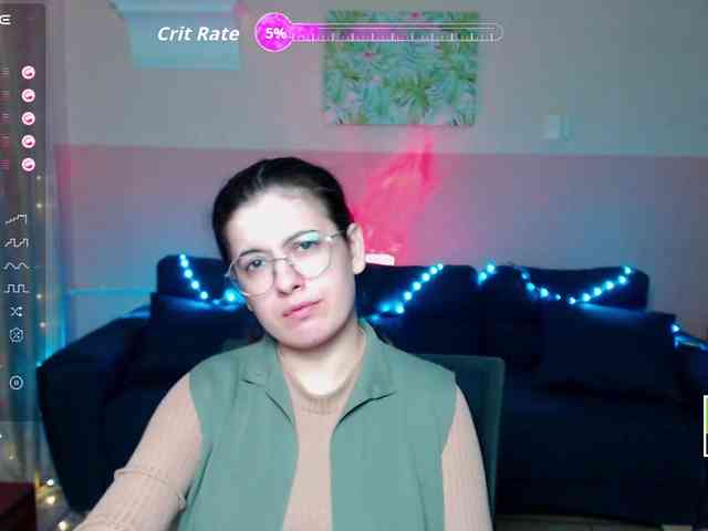 AminaBeatris13 webcam