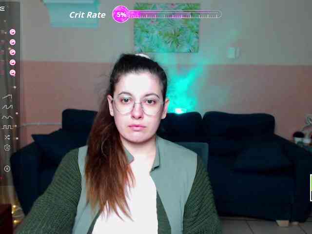 AminaBeatris13 webcam